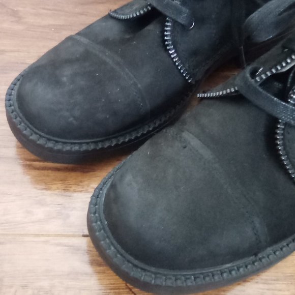 BLONDO NWOT Waterproof Black Leather Zipper Grommet Lace Up Moto Ankle Boots